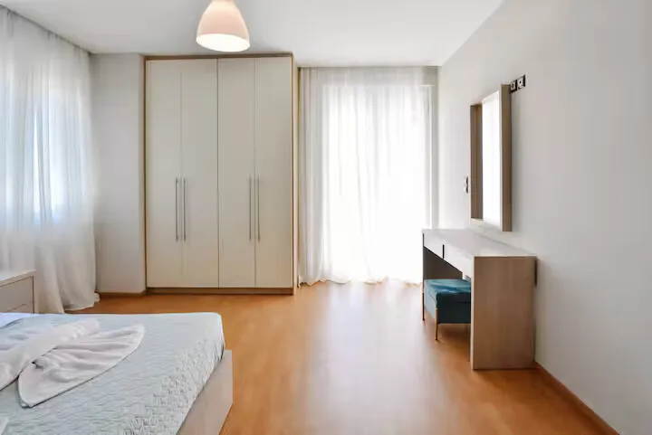720