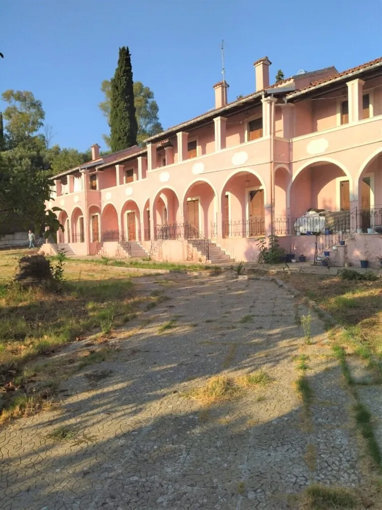συγκρότημα προς πώληση 400 τ.μ Κέρκυρα Νομός Κέρκυρας