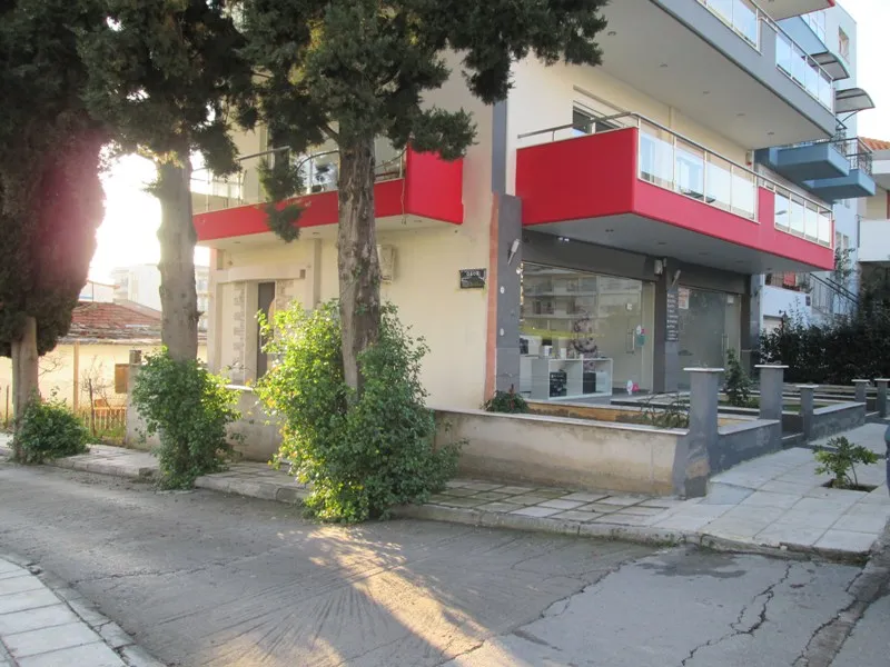 επιχείρηση προς πώληση 26 τ.μ Καλαμαριά Προάστια Θεσσαλονίκης