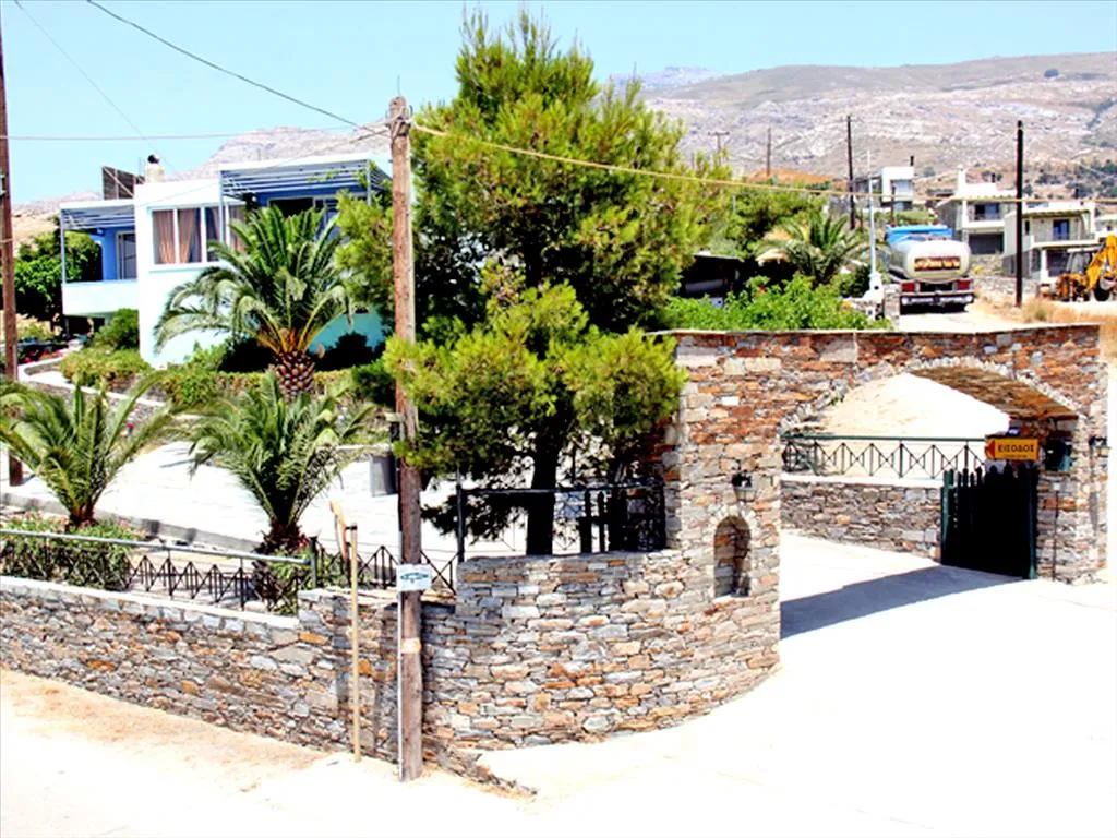 ξενοδοχείο προς πώληση 850 τ.μ Κάρυστος Εύβοια