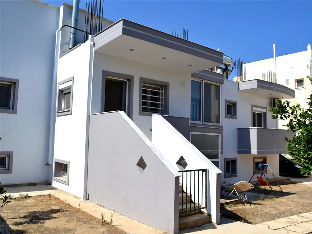 μεζονέτα προς πώληση 240 τ.μ Λουτράκι-Περαχώρα Κορινθία