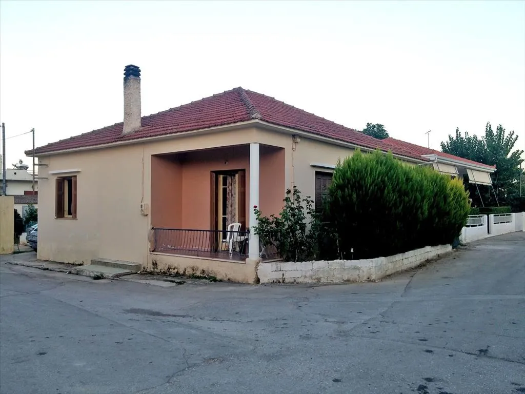 μονοκατοικία προς πώληση 100 τ.μ Βέλο Κορινθία
