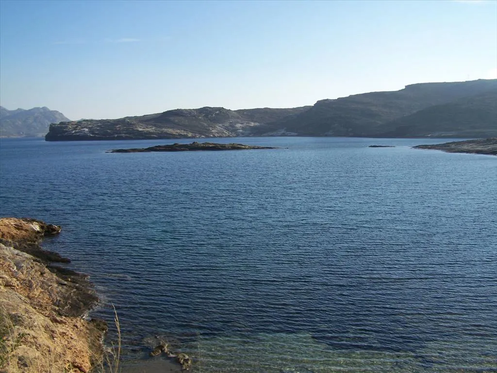 οικόπεδο προς πώληση 186000 τ.μ  Κυκλάδες