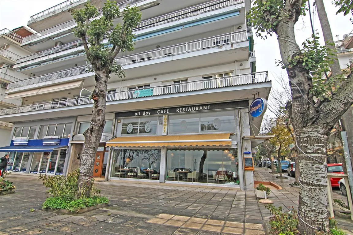 εμπορικό ακίνητο προς πώληση 250 τ.μ Καλαμαριά Προάστια Θεσσαλονίκης