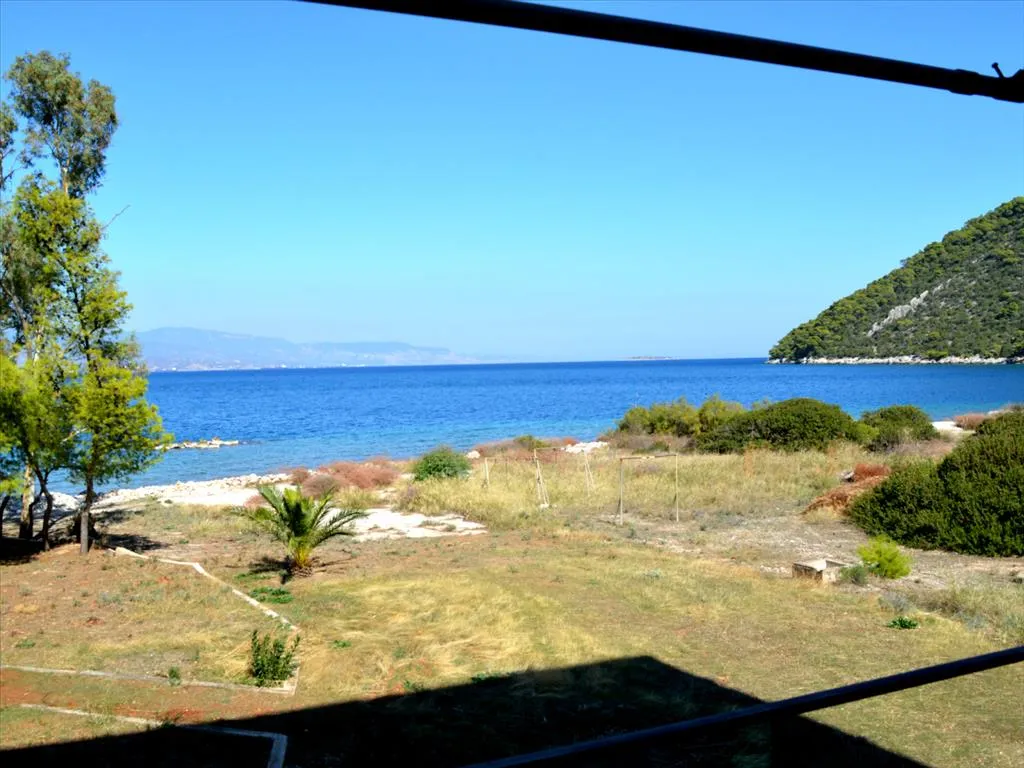 ξενοδοχείο προς πώληση 2415 τ.μ Σαρωνικός Κορινθία