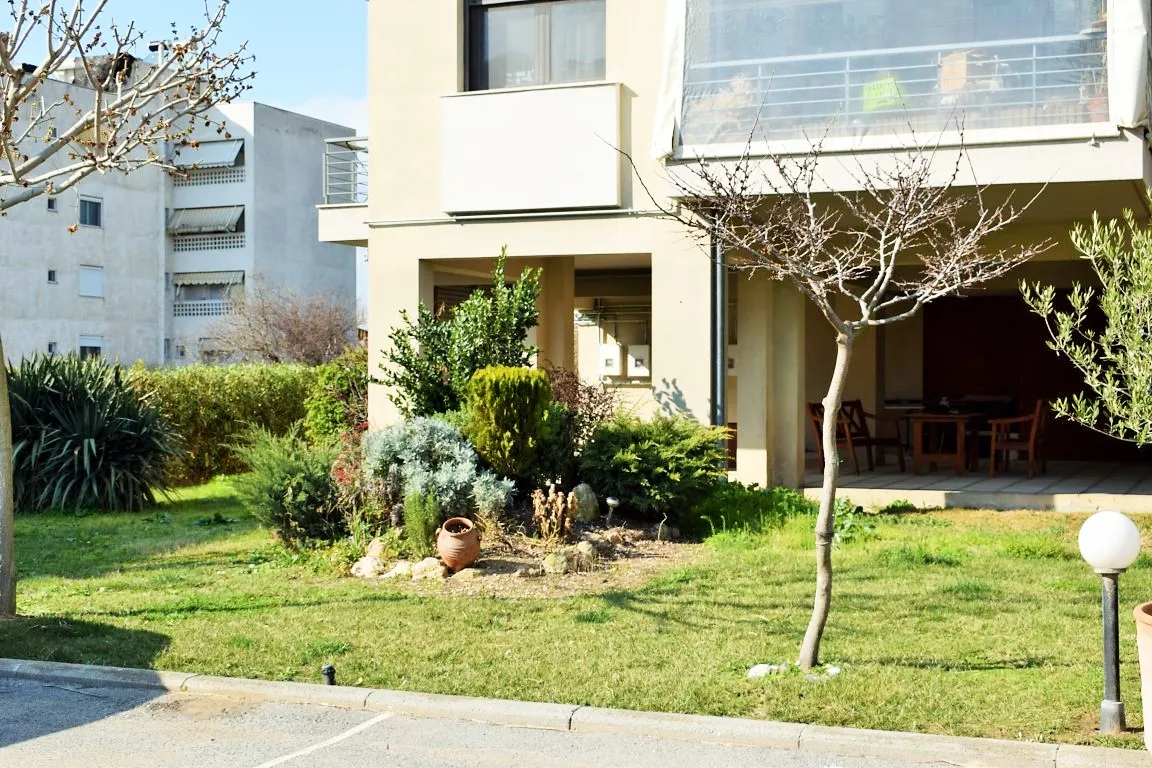 1152