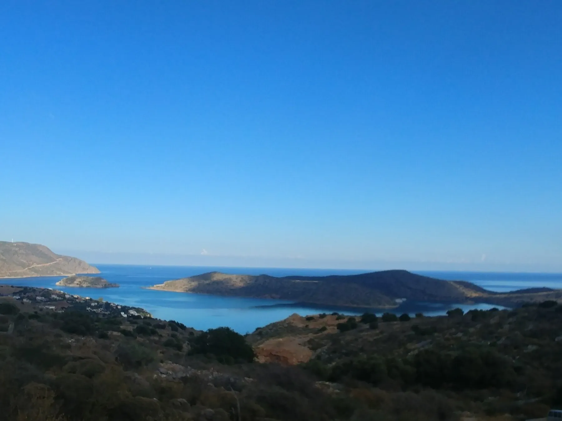 οικόπεδο προς πώληση 11228 τ.μ Άγιος Νικόλαος Νομός Λασιθίου