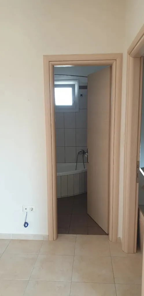 498