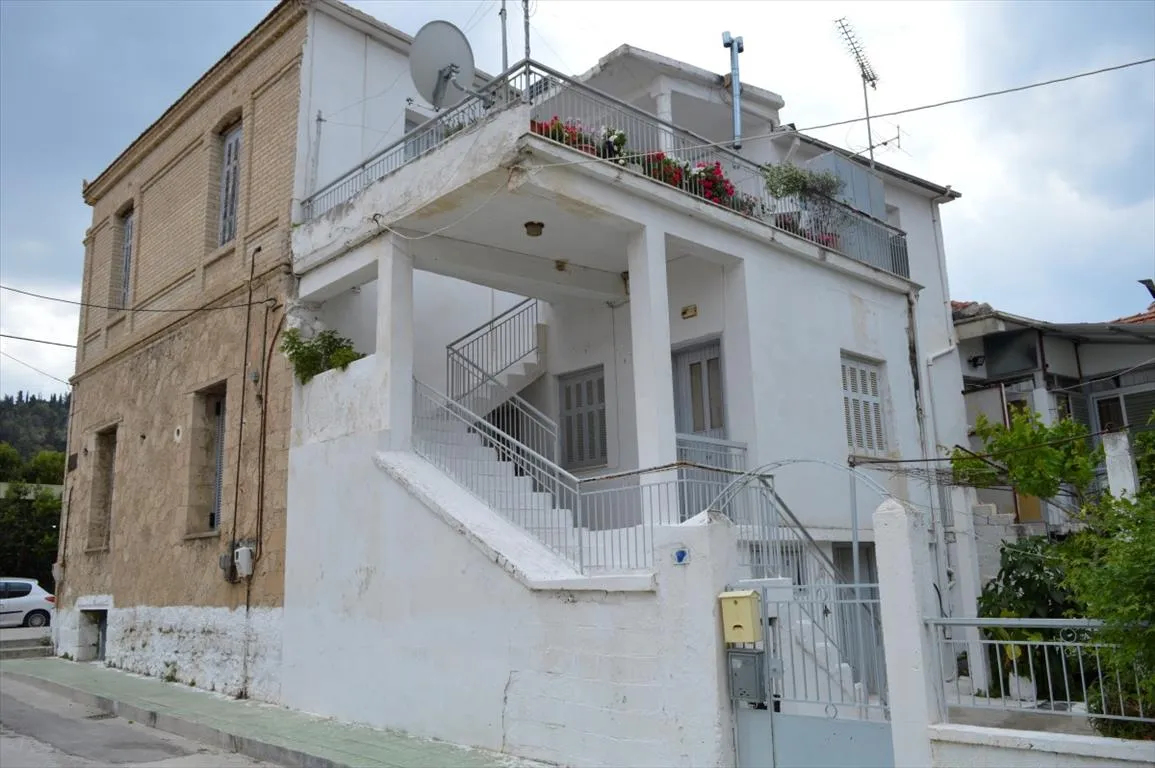 κτίριο προς πώληση 370 τ.μ Ξυλόκαστρο Κορινθία