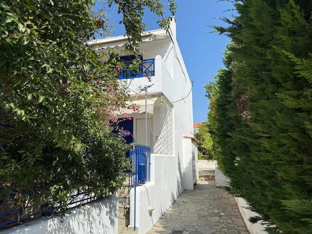 μεζονέτα προς πώληση 103 τ.μ Σαρωνίδα Υπόλοιπη Αττικής