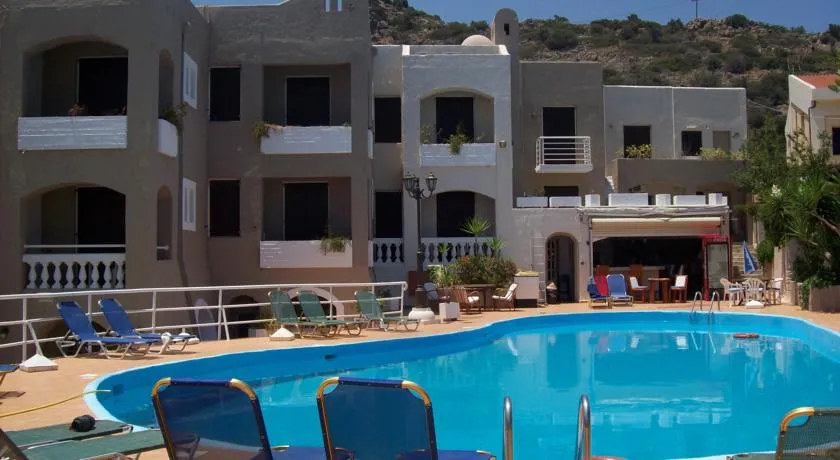 ξενοδοχείο προς πώληση 1300 τ.μ Μάλια Νομός Ηρακλείου
