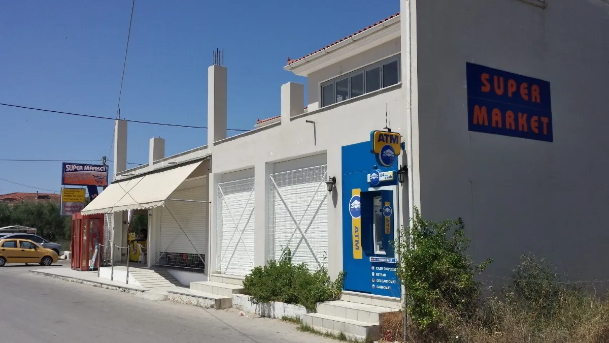 επιχείρηση προς πώληση 1100 τ.μ Λαγανάς Ζάκυνθος