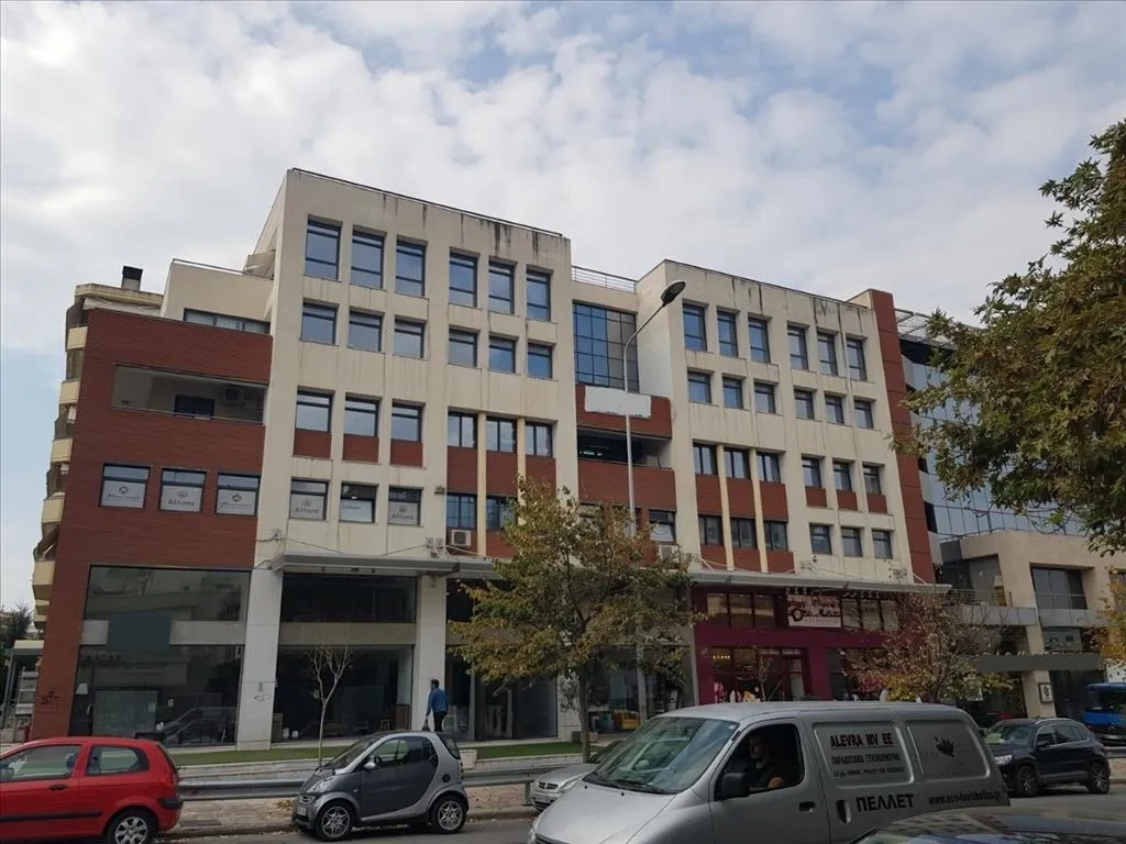 εμπορικό ακίνητο προς πώληση 440 τ.μ Καλαμαριά Προάστια Θεσσαλονίκης