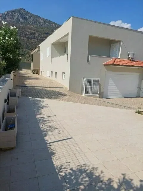 480