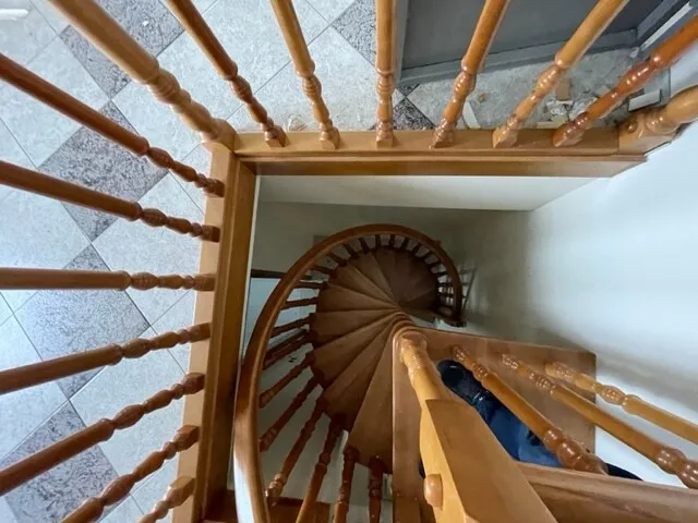 640
