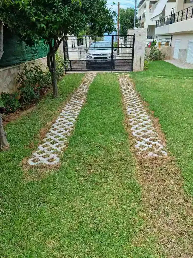 768