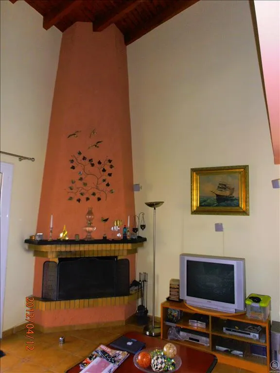 576