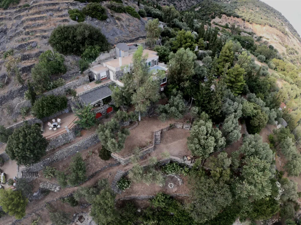 συγκρότημα προς πώληση 460 τ.μ Αιδηψός Εύβοια
