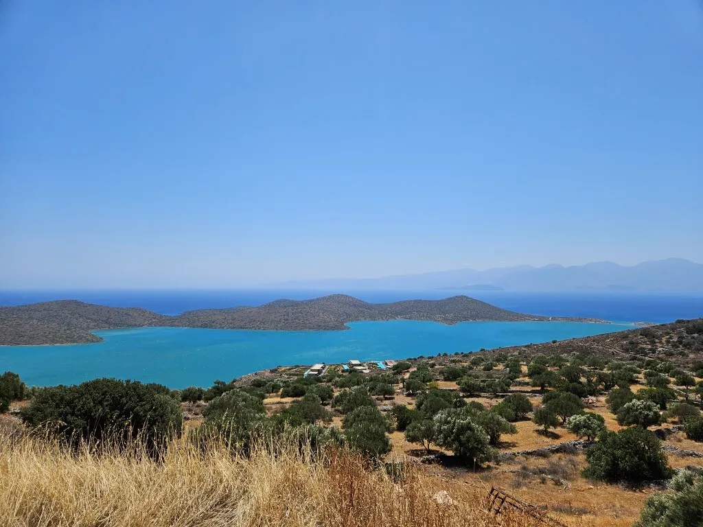 οικόπεδο προς πώληση 8608 τ.μ Άγιος Νικόλαος Νομός Λασιθίου