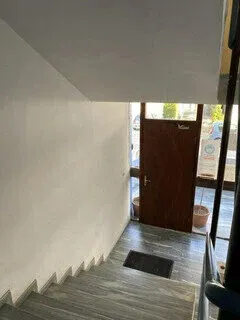 240