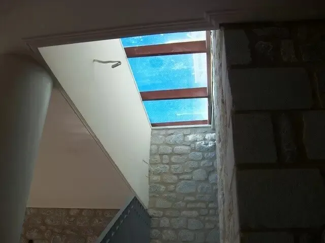 640