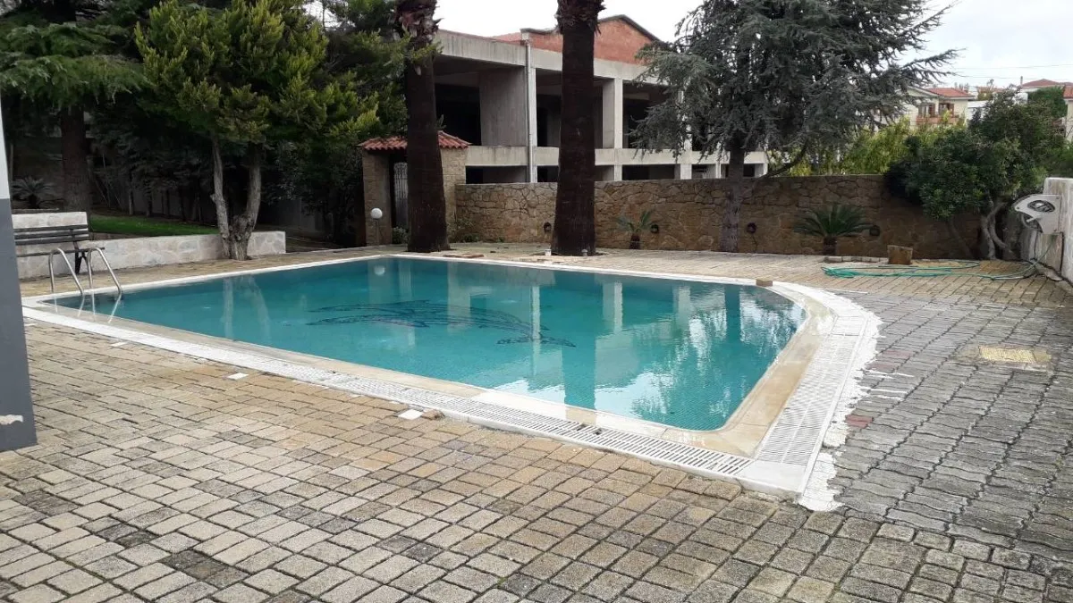 βίλα προς πώληση 400 τ.μ Κοιν. Καπανδρίτι Υπόλοιπη Αττικής
