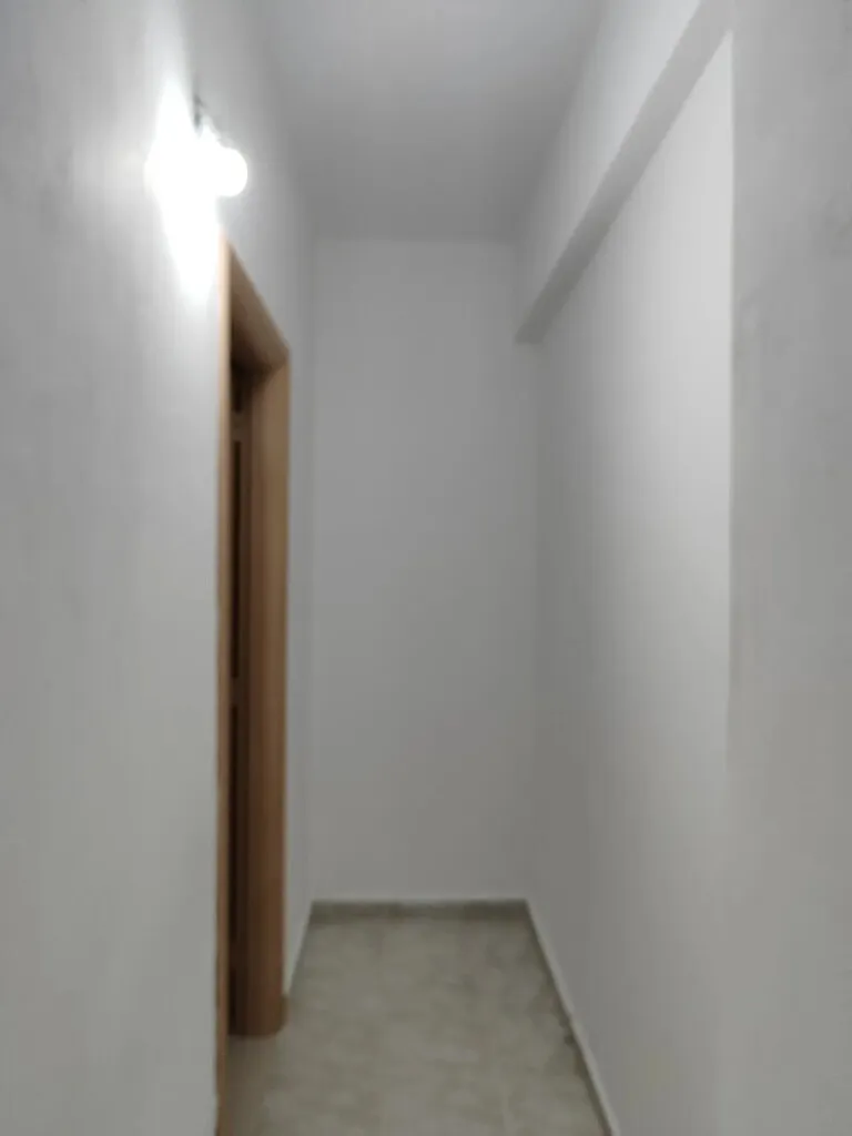 768