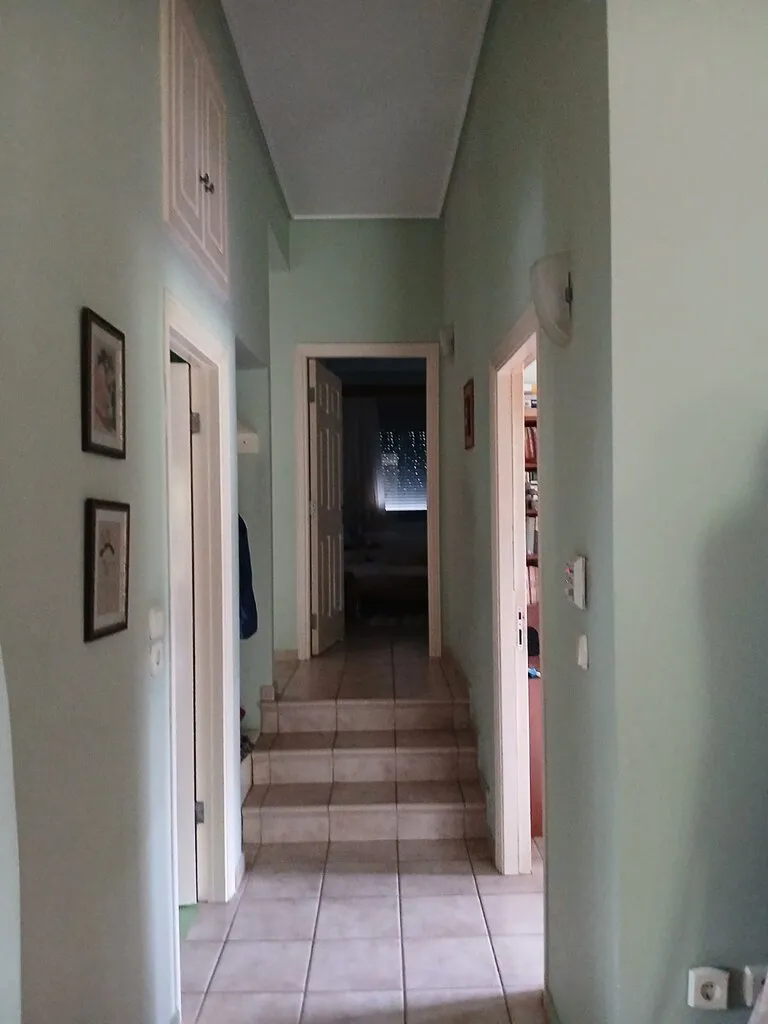 768
