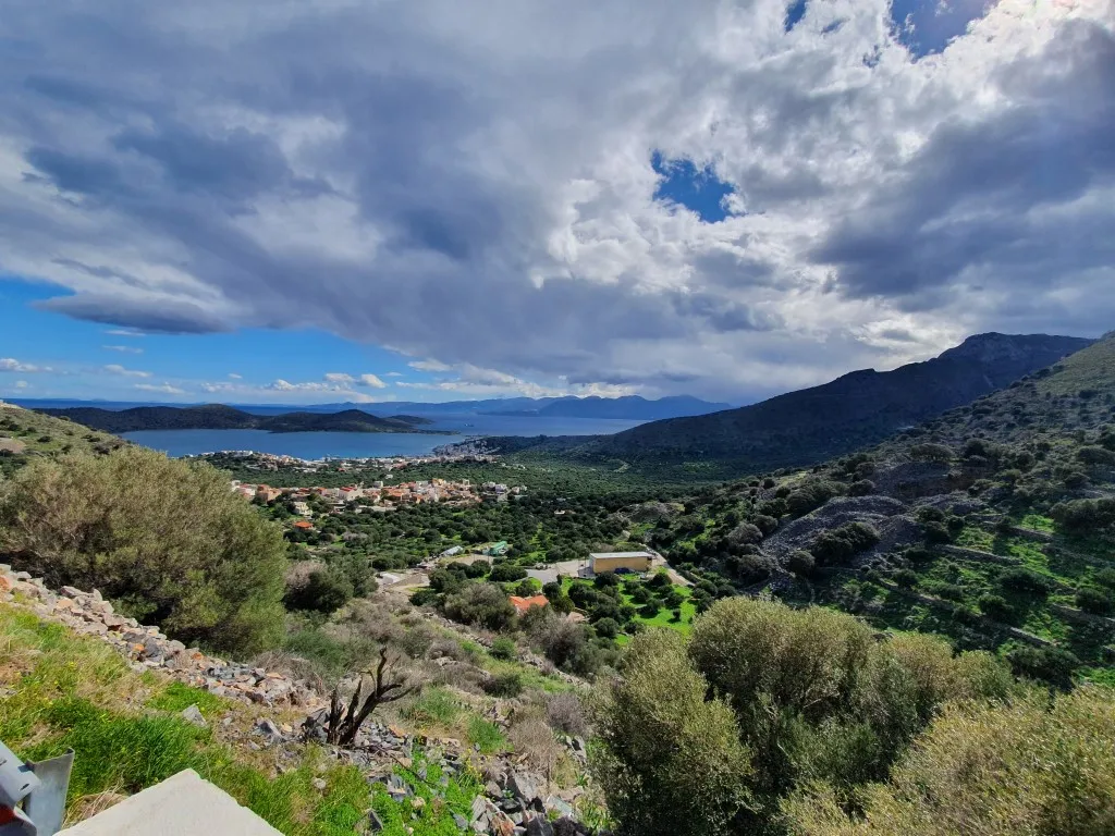 οικόπεδο προς πώληση 8000 τ.μ Ελούντα Νομός Λασιθίου