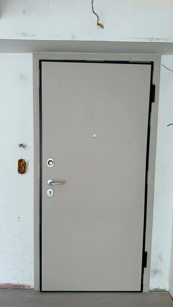 576