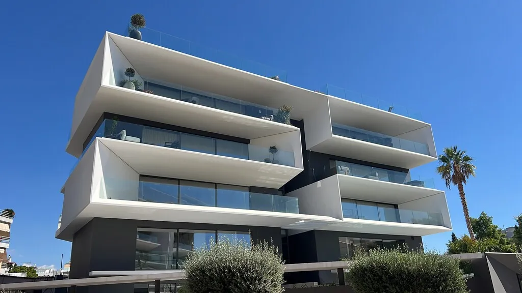 μεζονέτα προς πώληση 310 τ.μ Βούλα Νότια Αθήνας