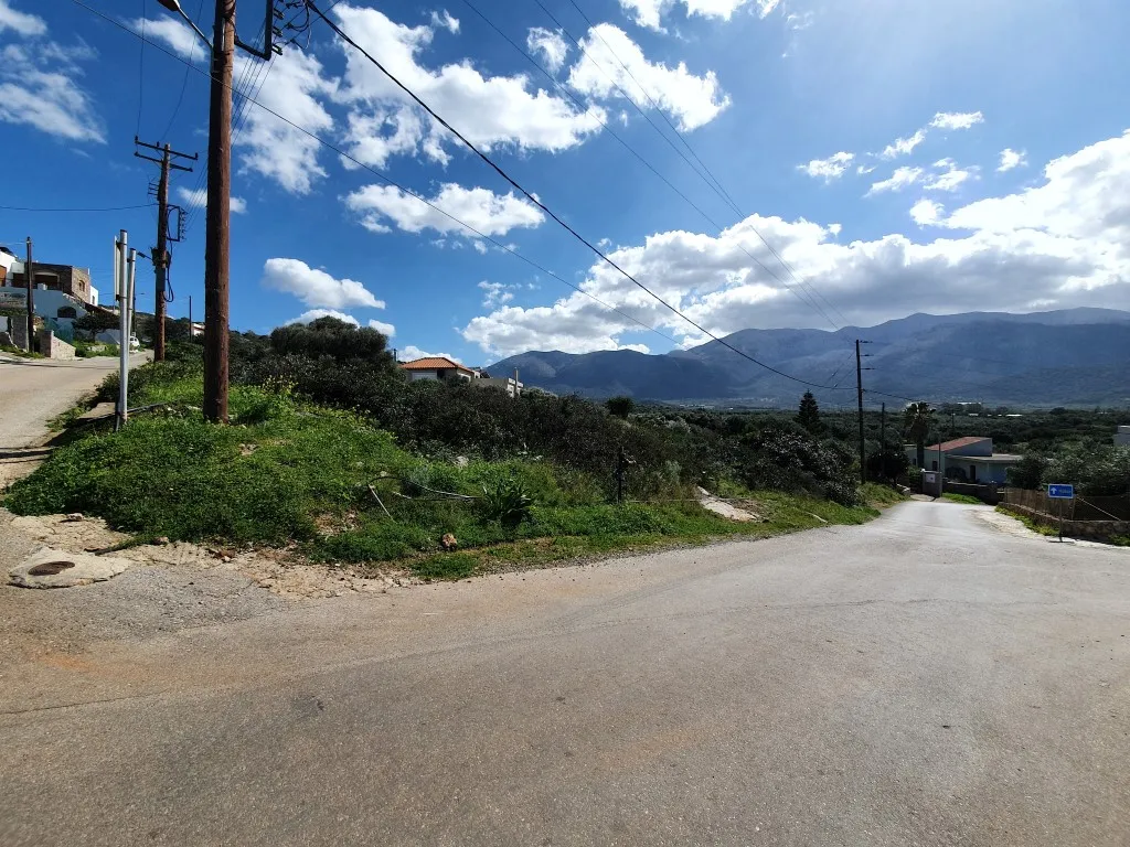 οικόπεδο προς πώληση 1541 τ.μ Βραχάσι Νομός Λασιθίου