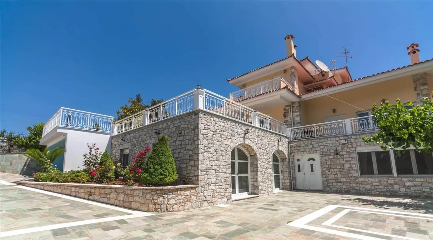 μεζονέτα προς πώληση 667 τ.μ Λυκόβρυση Βόρεια Αθήνας