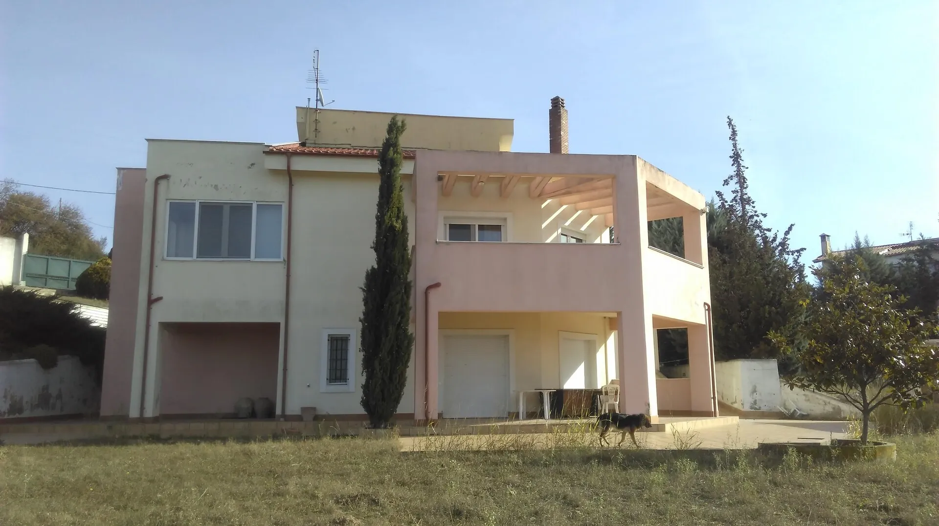 μονοκατοικία προς πώληση 430 τ.μ Μίκρα Προάστια Θεσσαλονίκης