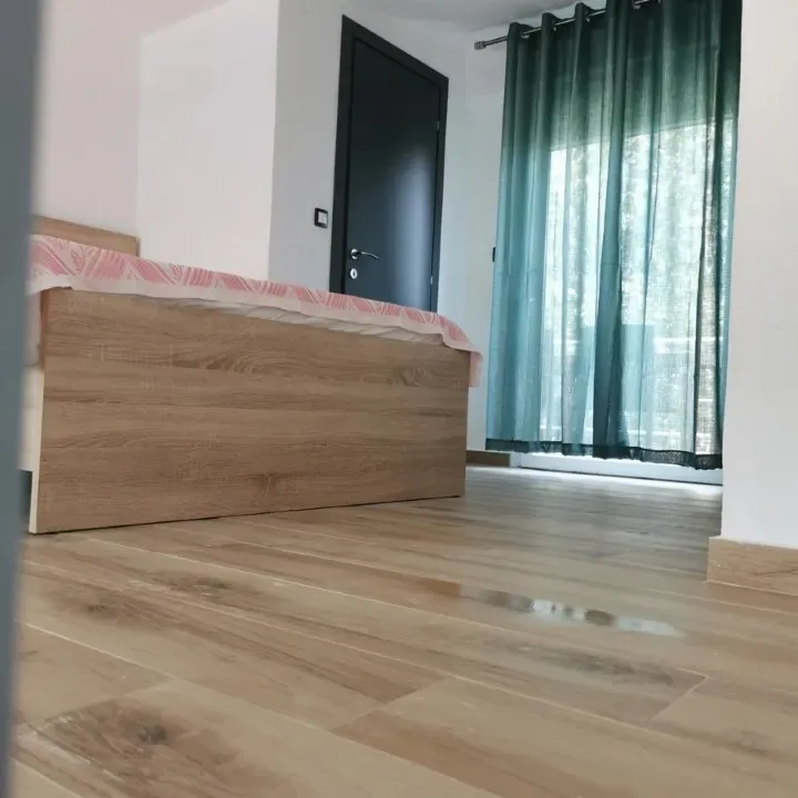 720