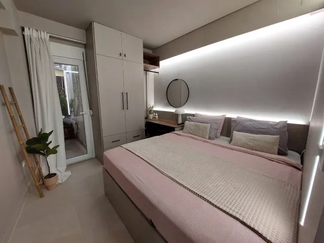 640
