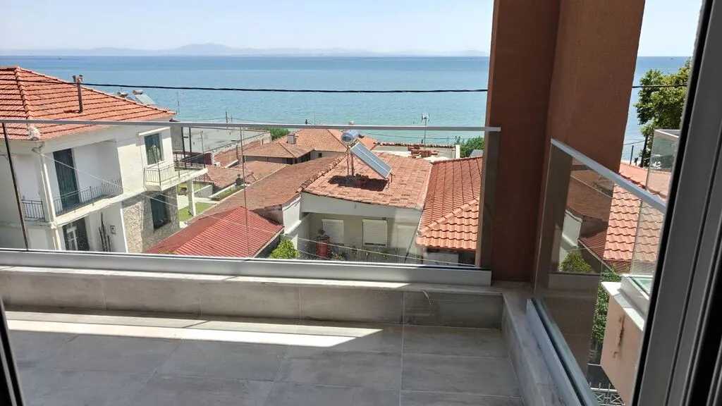 διώροφο διαμέρισμα προς πώληση 49 τ.μ Μεθώνη Νομός Πιερίας