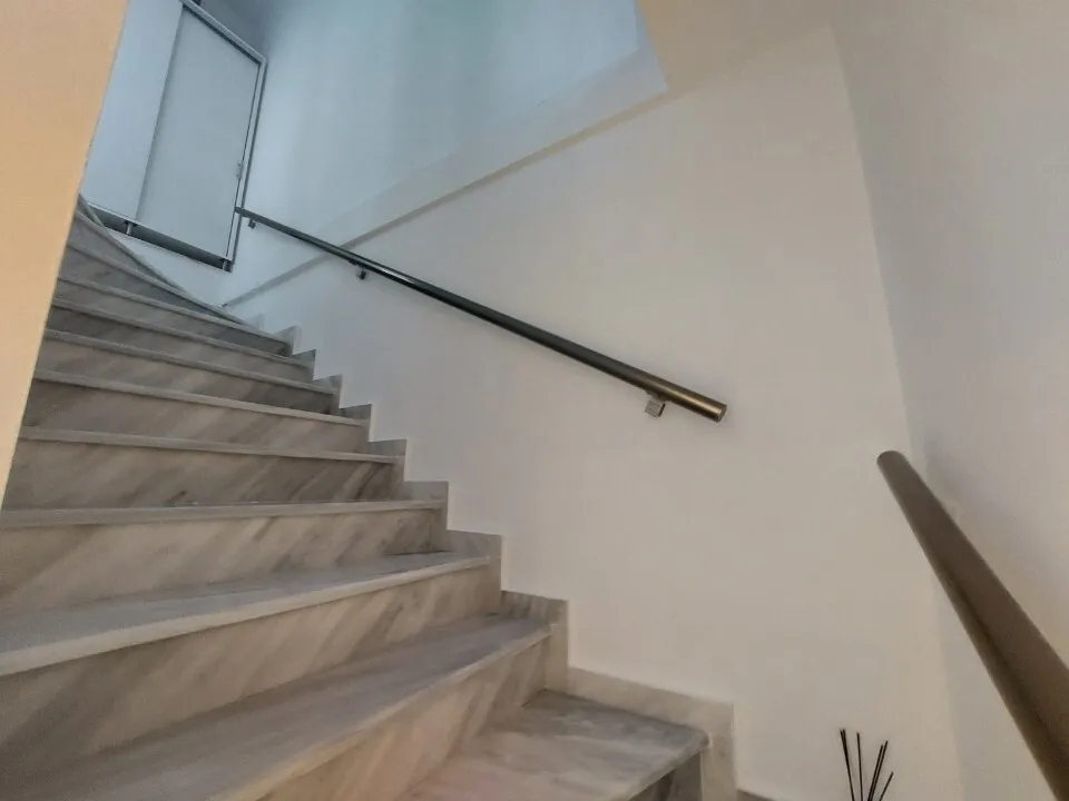 960