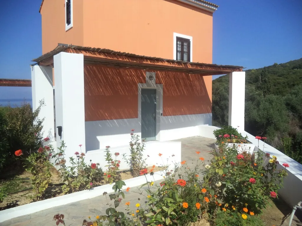 συγκρότημα προς πώληση 210 τ.μ Κάστρο Κυλλήνης Ηλεία