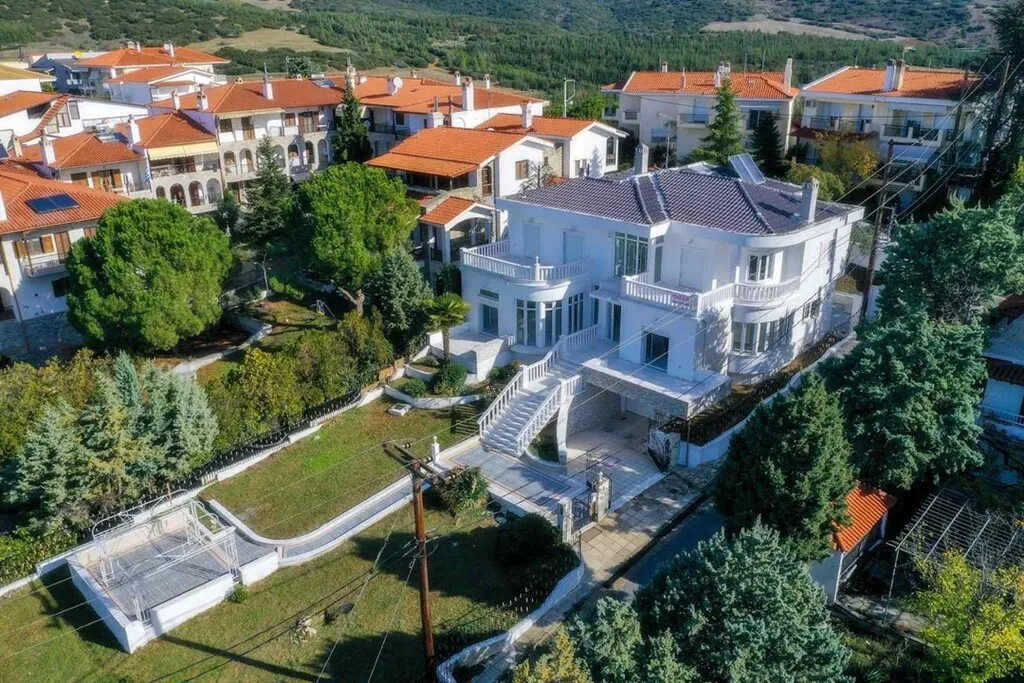 βίλα προς πώληση 584 τ.μ Ωραιόκαστρο Προάστια Θεσσαλονίκης