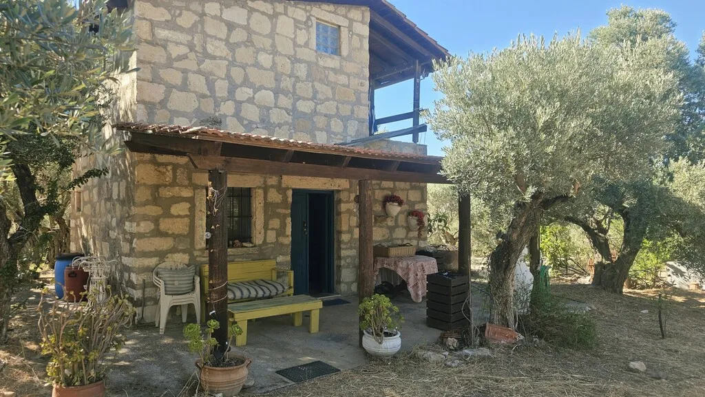 μονοκατοικία προς πώληση 49 τ.μ Τετράχωροι Νομός Ηρακλείου
