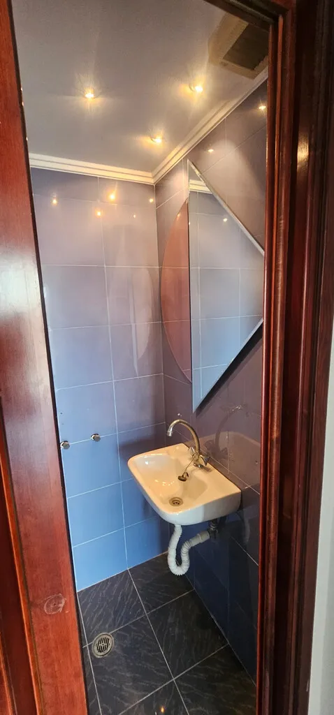 478