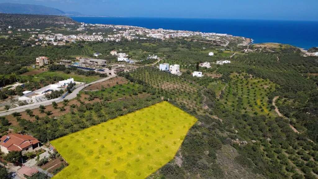 οικόπεδο προς πώληση 4460 τ.μ Βραχάσι Νομός Λασιθίου