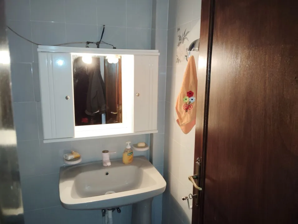 956