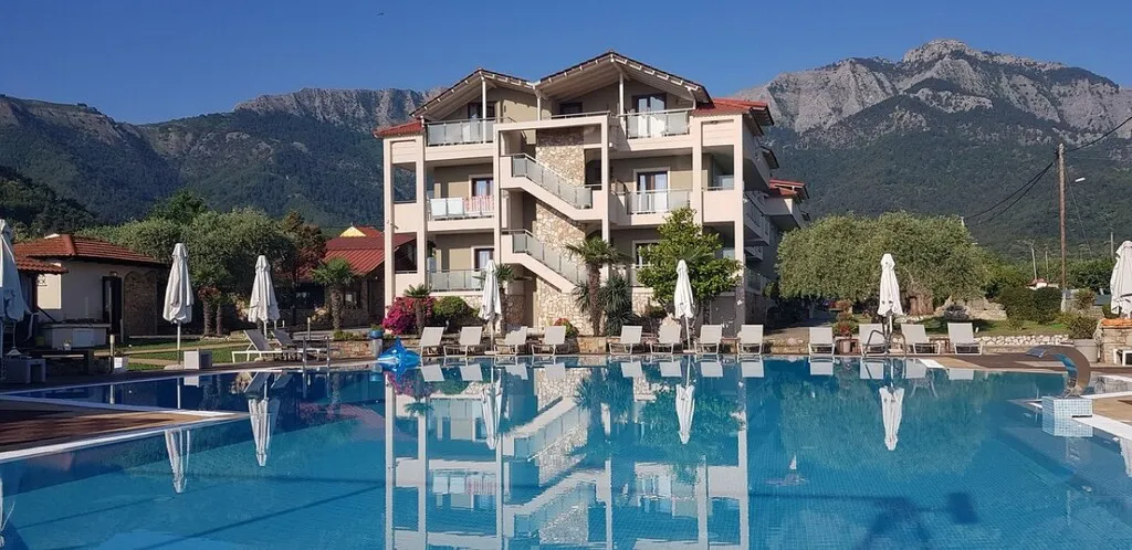 ξενοδοχείο προς πώληση 2000 τ.μ Θάσος Νομός Καβάλας
