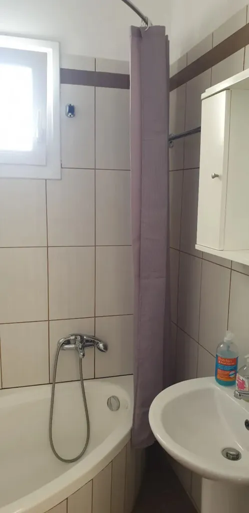 498