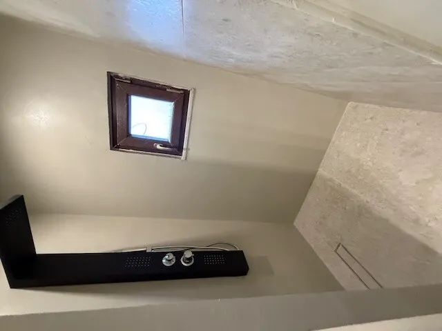 640