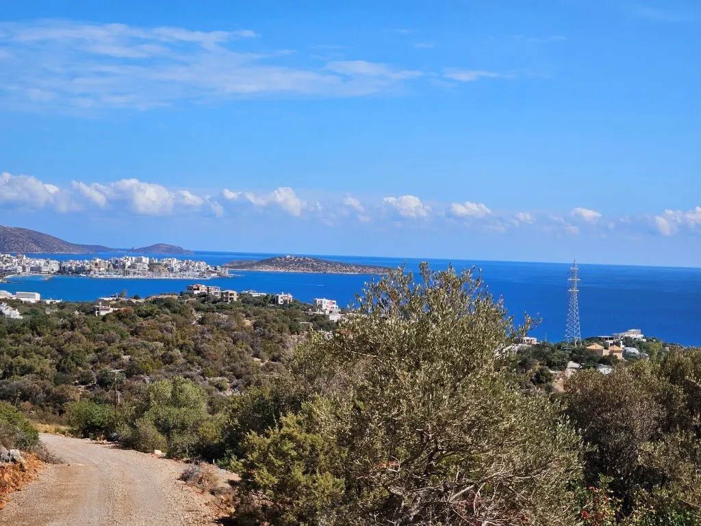 οικόπεδο προς πώληση 5844 τ.μ Άγιος Νικόλαος Νομός Λασιθίου