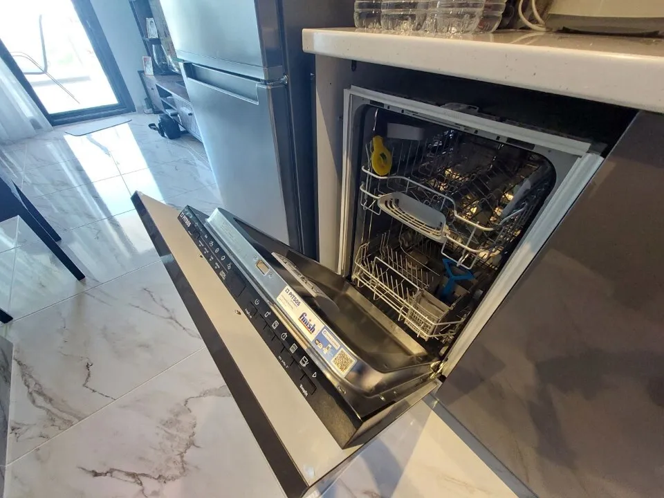 960