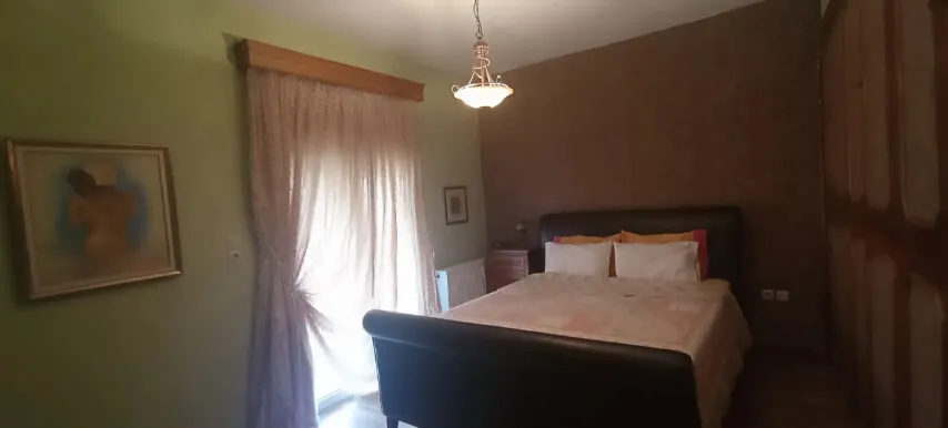 854